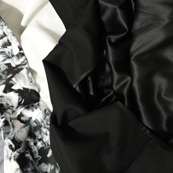 Forever New Floral Skirt - Picture 4 of 4